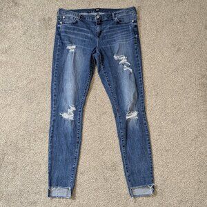 GAP True Skinny Blue Stretchy Denim Low-Rise Distressed Jeans; Size 33 Tall